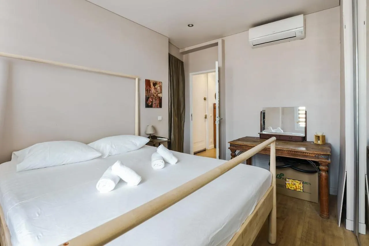 Apartment Appartement Briquette - Welkeys Nice
